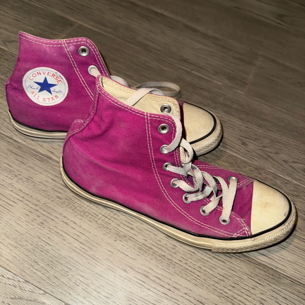 Converse high tops sz 8 - Picture 9 of 9